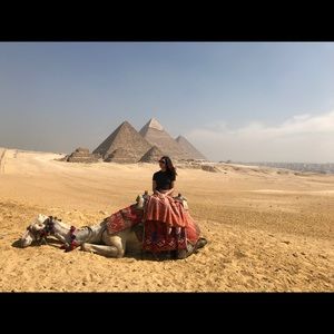 Meet your Posher, Layla